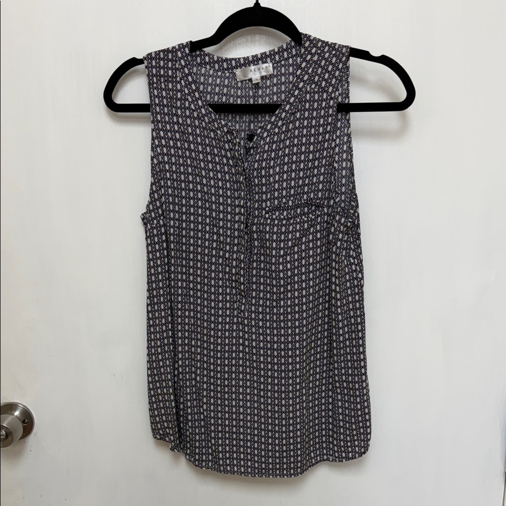 Sleeveless Patterned Top - Black and White